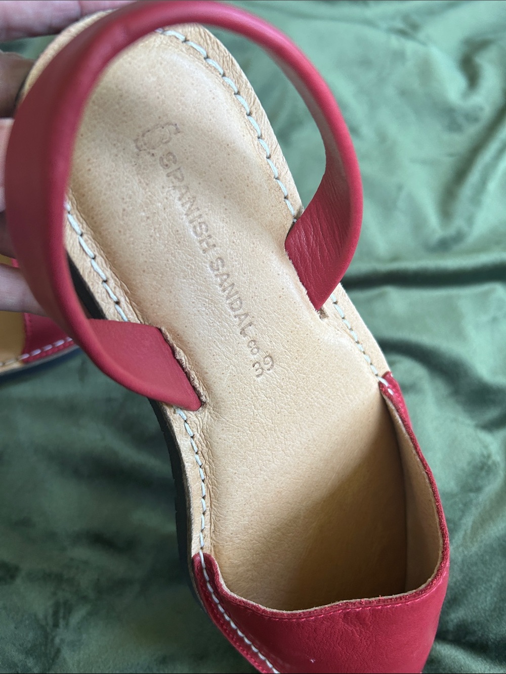 Spanish Sandal Co
Red Leather Slingback Sandals size 8 - Picture 3 of 4